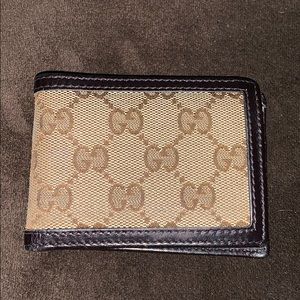 Men’s Gucci Wallet